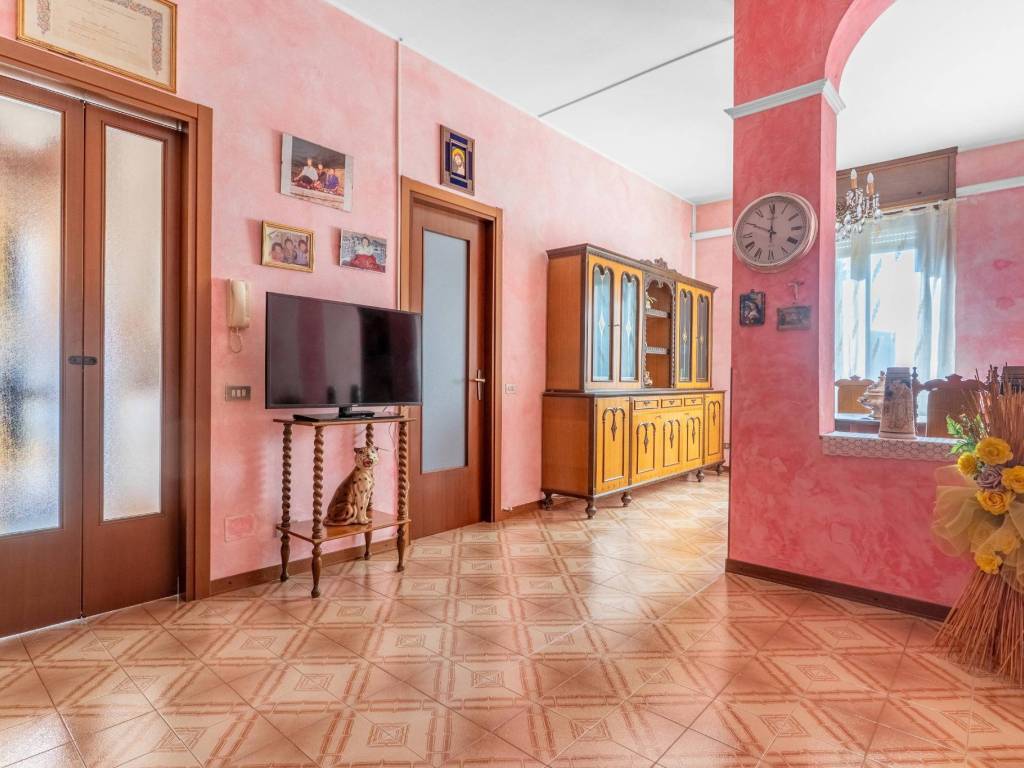 appartamento in vendita a Busnago