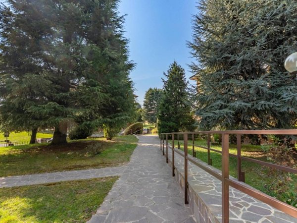 appartamento in vendita a Busnago