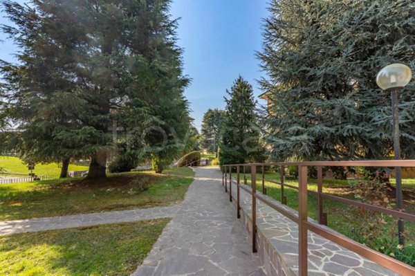 appartamento in vendita a Busnago