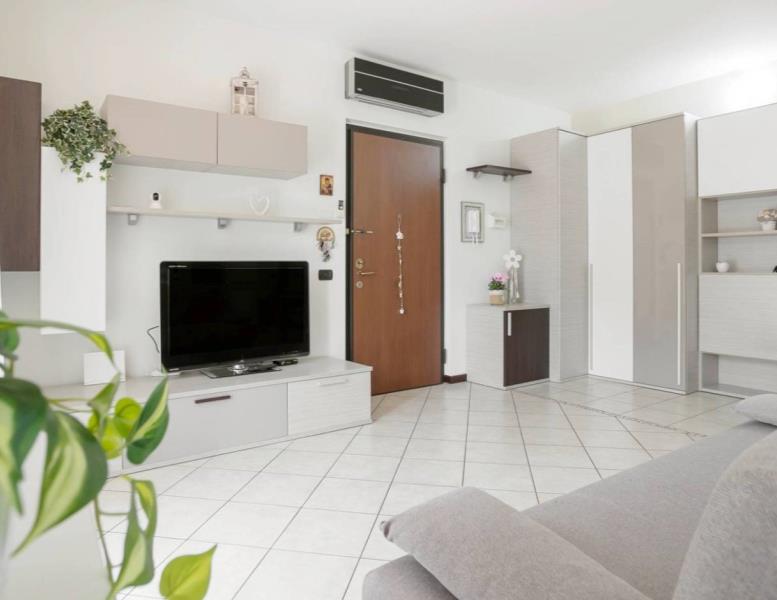 appartamento in vendita a Busnago