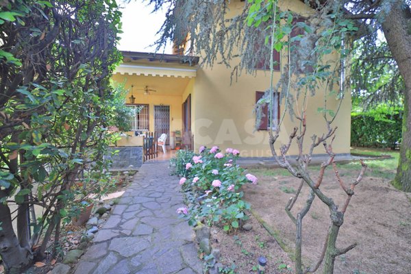 casa indipendente in vendita a Busnago