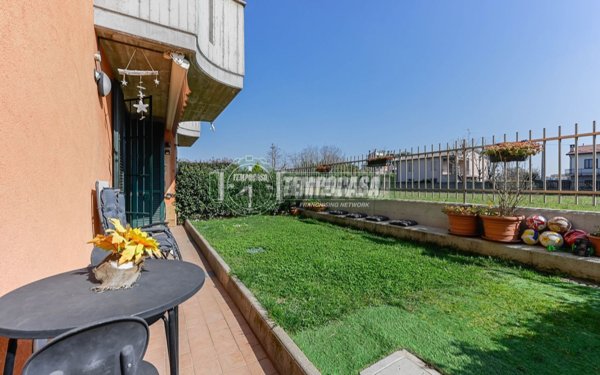 appartamento in vendita a Busnago