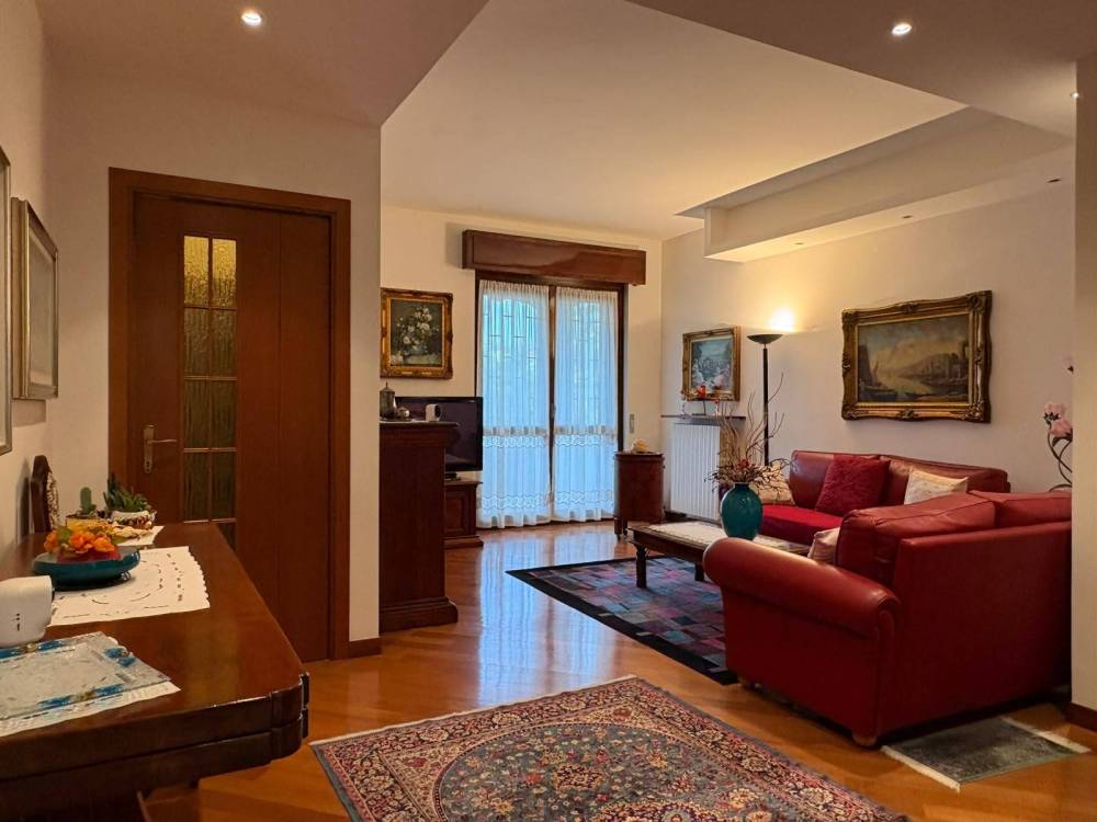appartamento in vendita a Busnago