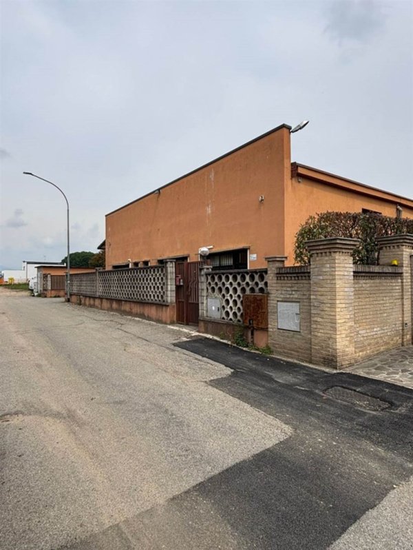 appartamento in vendita a Busnago