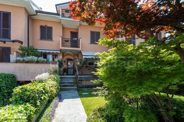 casa indipendente in vendita a Busnago