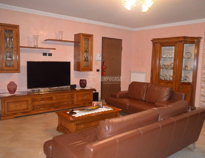 appartamento in vendita a Caponago