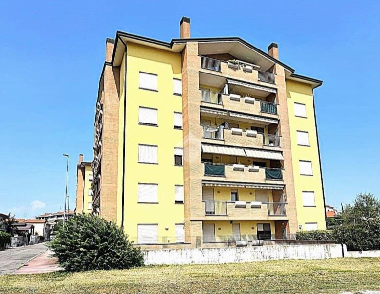 appartamento in vendita a Caponago