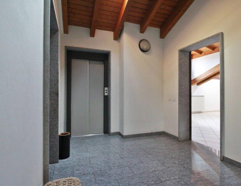 appartamento in vendita a Caponago