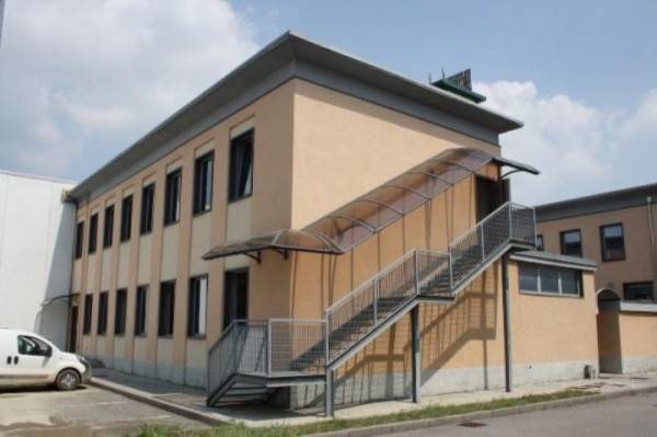 ufficio in vendita a Caponago