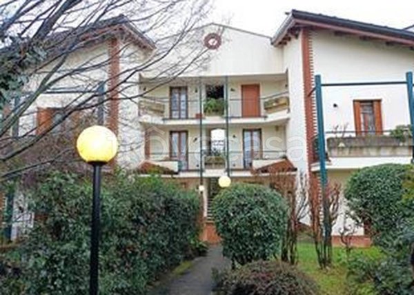 appartamento in vendita a Caponago
