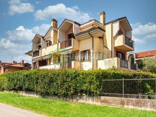 appartamento in vendita a Caponago