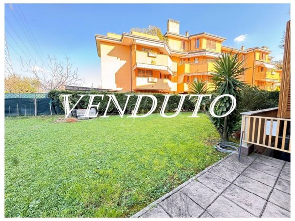 appartamento in vendita a Caponago