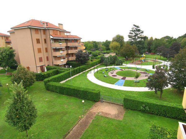 appartamento in vendita a Caponago