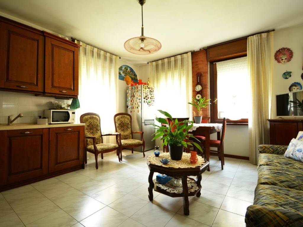 appartamento in vendita a Caponago