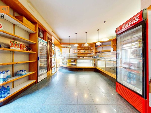 negozio in vendita a Caponago