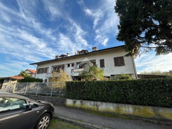 appartamento in vendita a Caponago