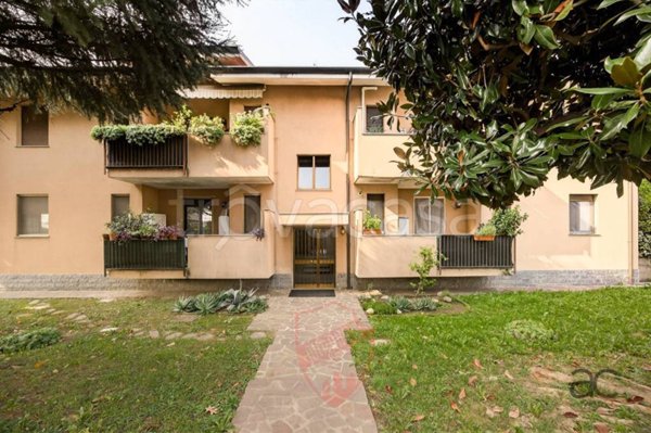 appartamento in vendita a Caponago