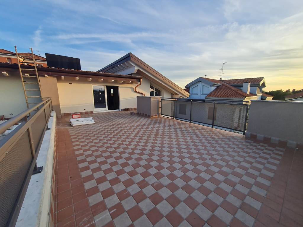 appartamento in vendita a Caponago