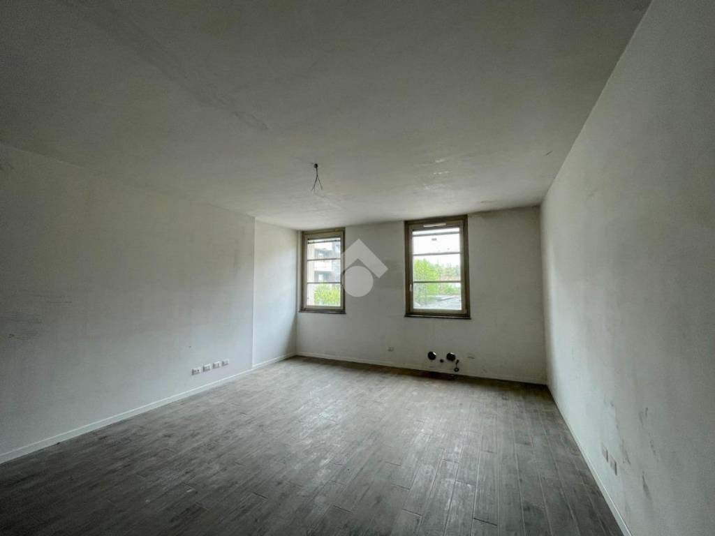 ufficio in vendita a Caponago