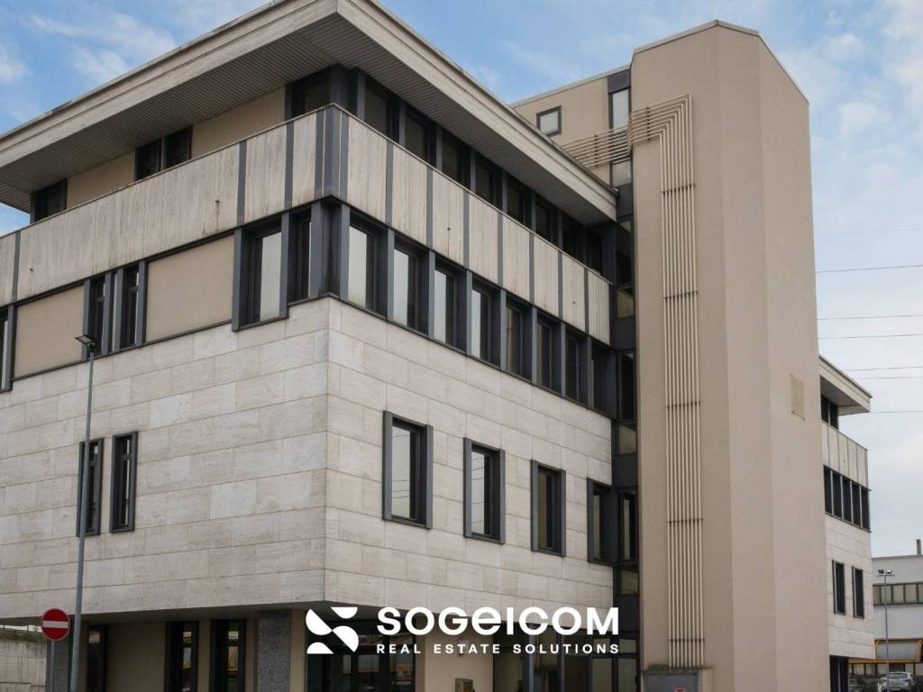 ufficio in vendita a Caponago