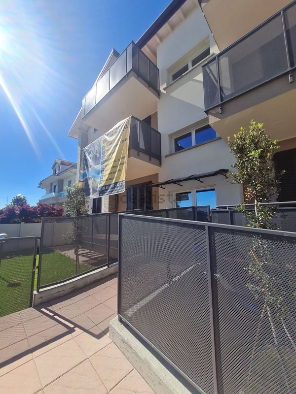 appartamento in vendita a Caponago