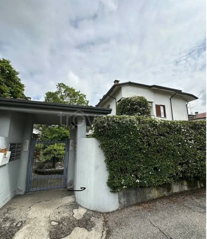 appartamento in vendita a Caponago