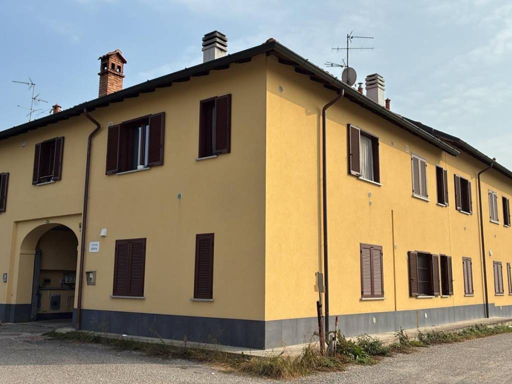 casa indipendente in vendita a Caponago