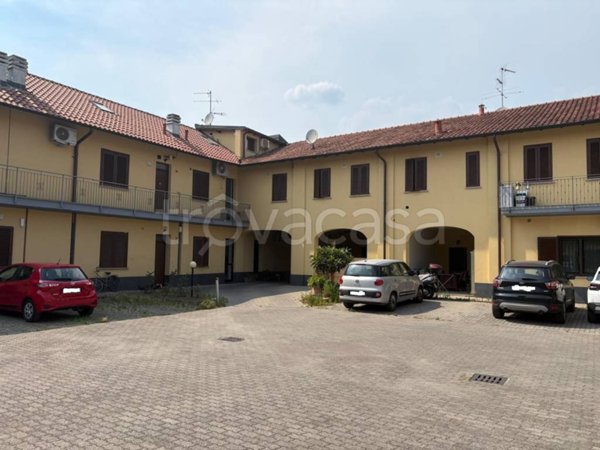 casa indipendente in vendita a Caponago