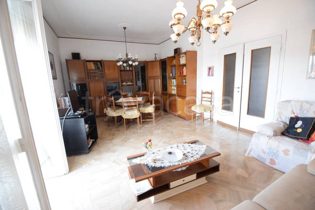 appartamento in vendita a Caponago