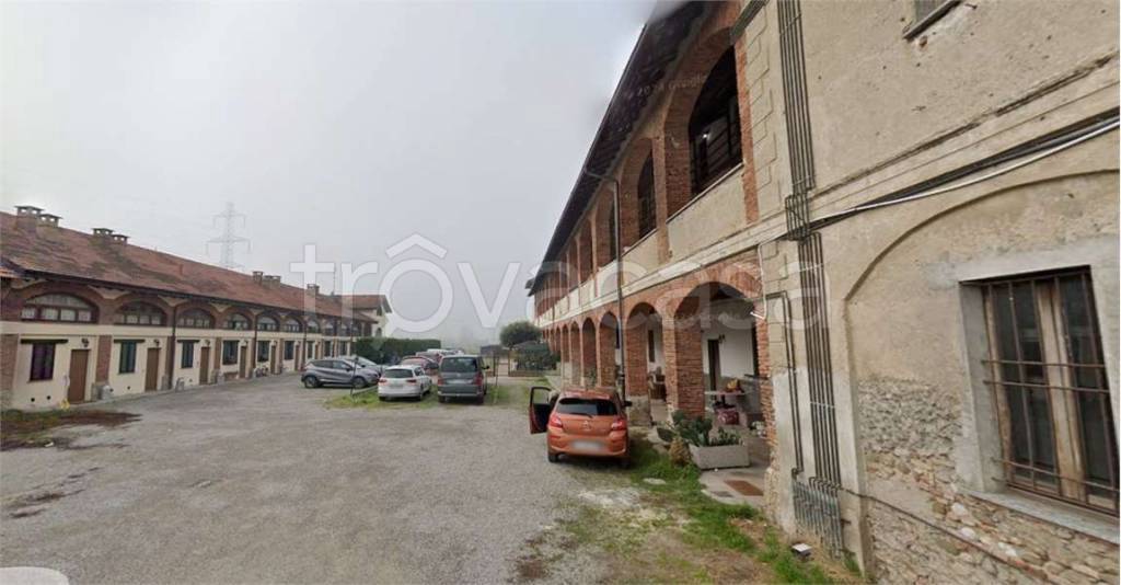 appartamento in vendita a Caponago