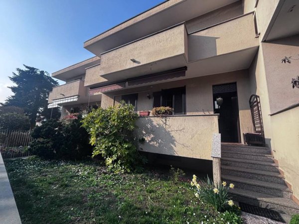 casa indipendente in vendita a Caponago