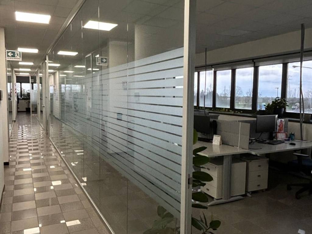 ufficio in vendita a Caponago