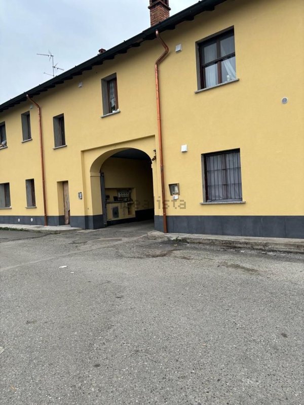 appartamento in vendita a Caponago