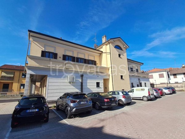 appartamento in vendita a Caponago
