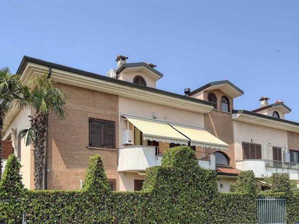 appartamento in vendita a Caponago