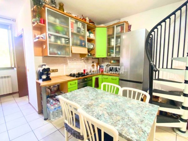 appartamento in vendita a Caponago