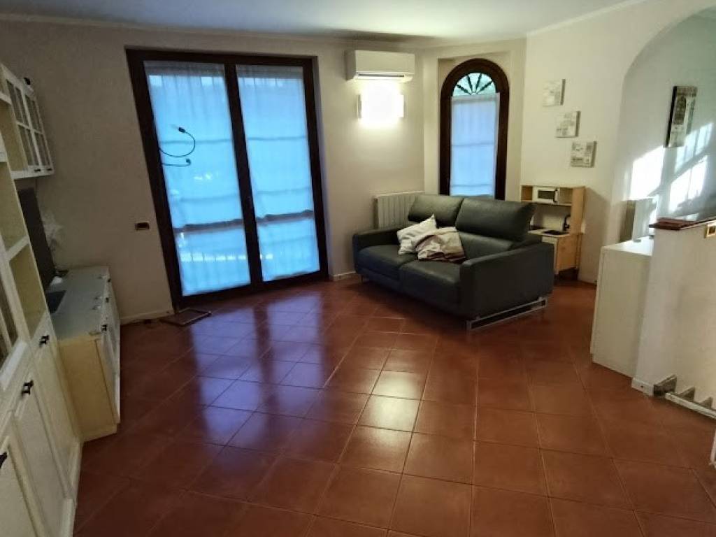 appartamento in vendita a Caponago