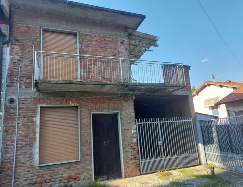 casa indipendente in vendita a Cornate d'Adda in zona Colnago