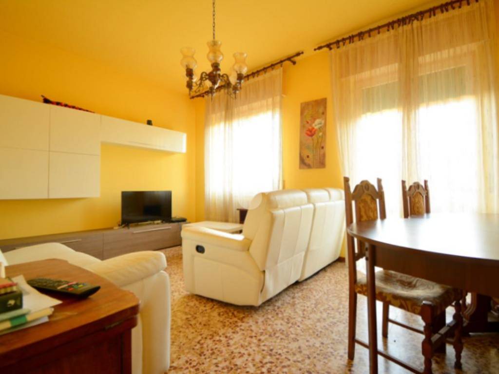 appartamento in vendita a Cornate d'Adda