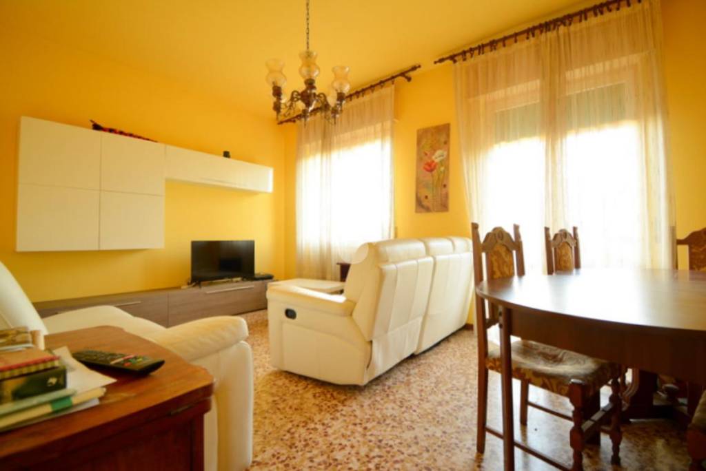 appartamento in vendita a Cornate d'Adda