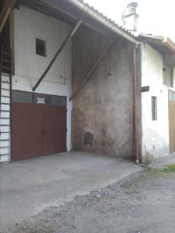 casale in vendita a Cornate d'Adda in zona Colnago