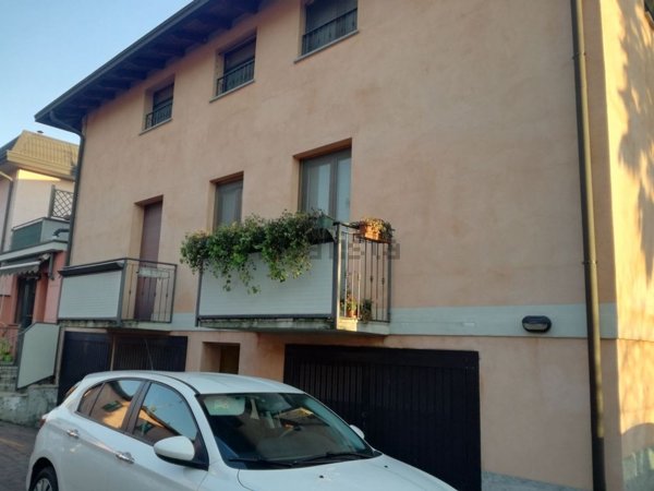 appartamento in vendita a Cornate d'Adda