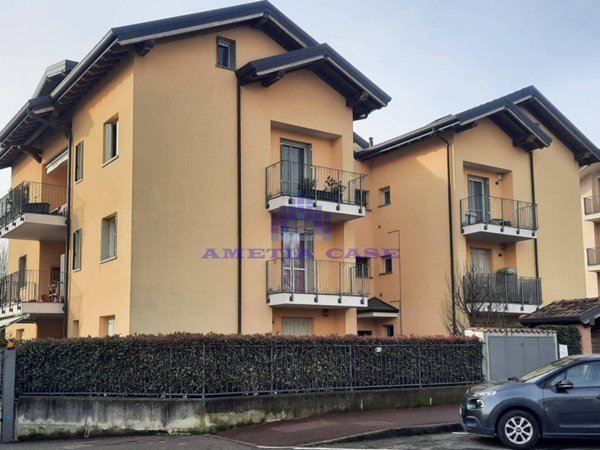 appartamento in vendita a Cornate d'Adda