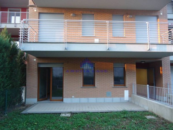 appartamento in vendita a Cornate d'Adda