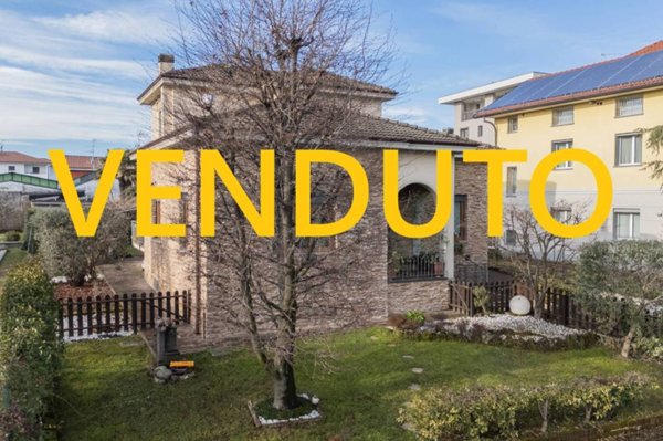 casa indipendente in vendita a Cornate d'Adda