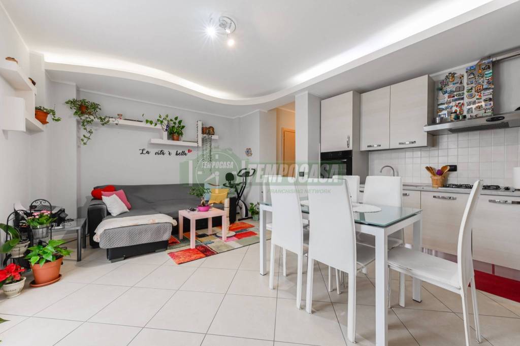 appartamento in vendita a Cornate d'Adda