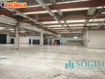 intera palazzina in vendita a Cornate d'Adda