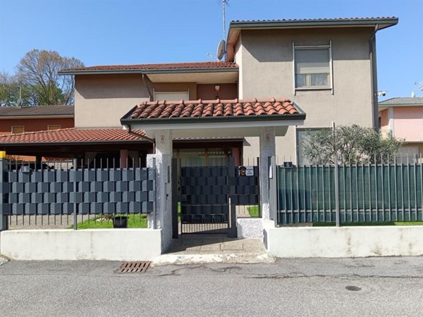casa indipendente in vendita a Cornate d'Adda