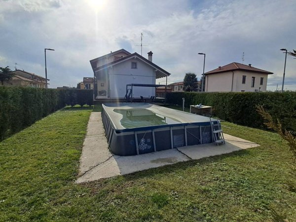 appartamento in vendita a Cornate d'Adda