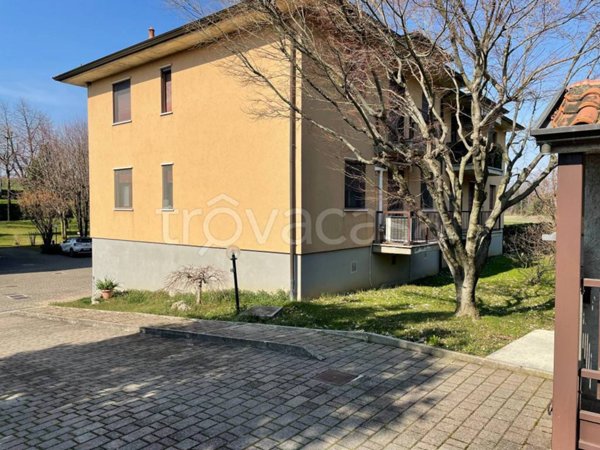 appartamento in vendita a Cornate d'Adda